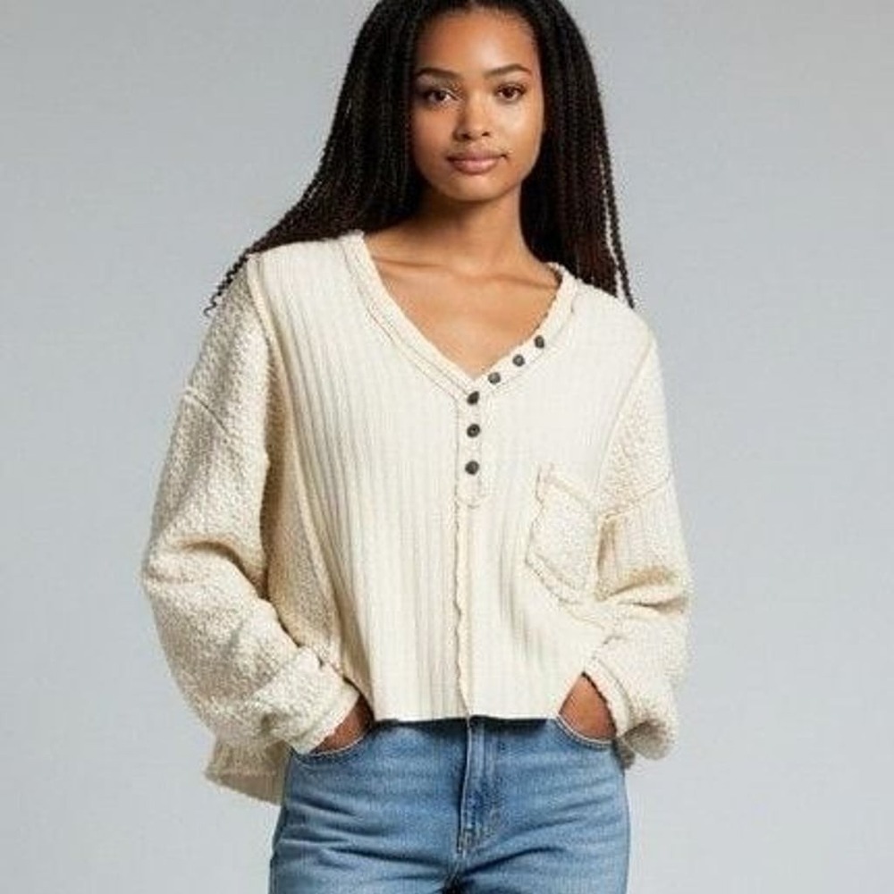POL Clothing YKT1753 Textured Ribbed Long Sleeve Button Pocket Top Size S
